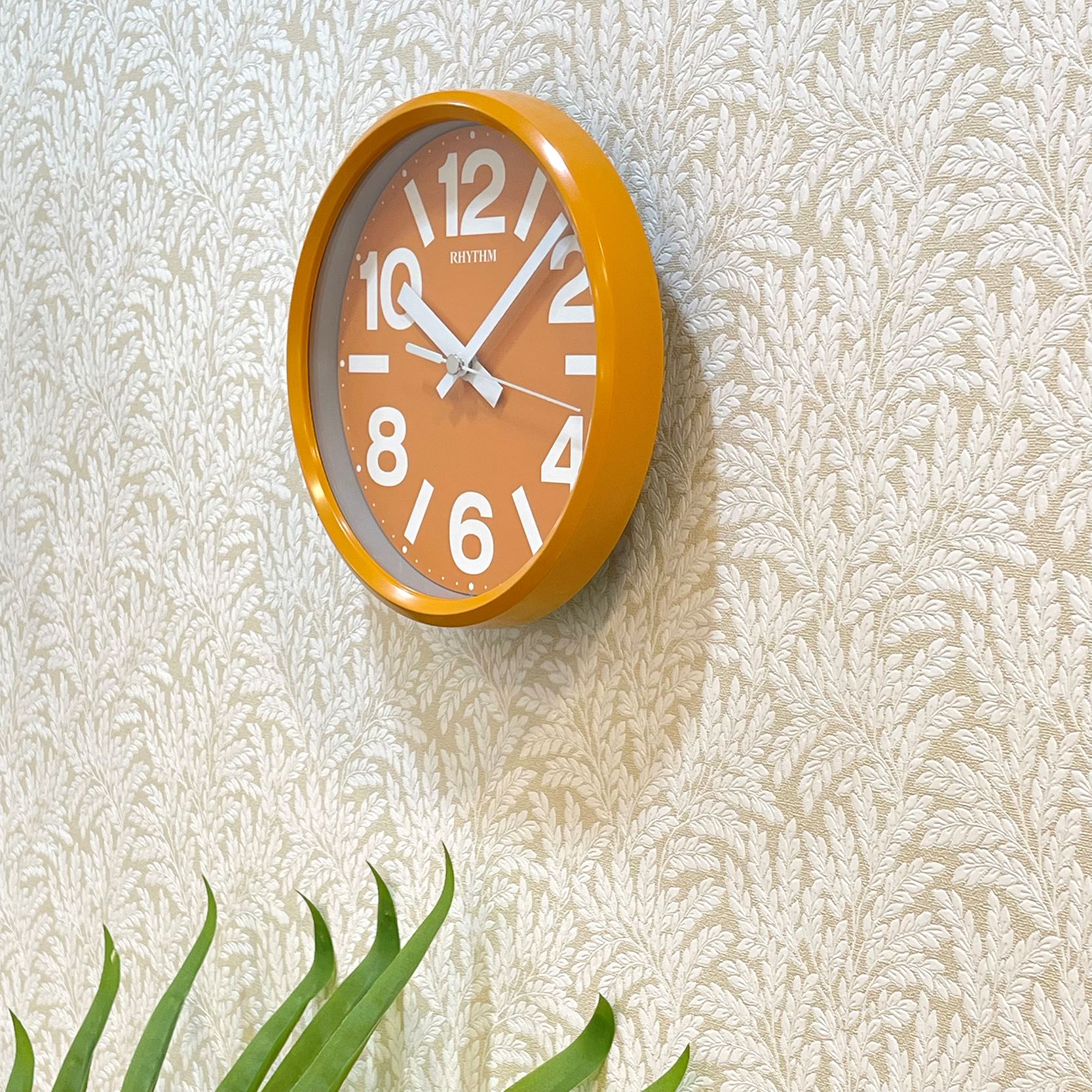 Đồng hồ Rhythm CMG890GR14- Kt 18.0 x 4.4cm, 240g. Vỏ nhựa. Dùng Pin.