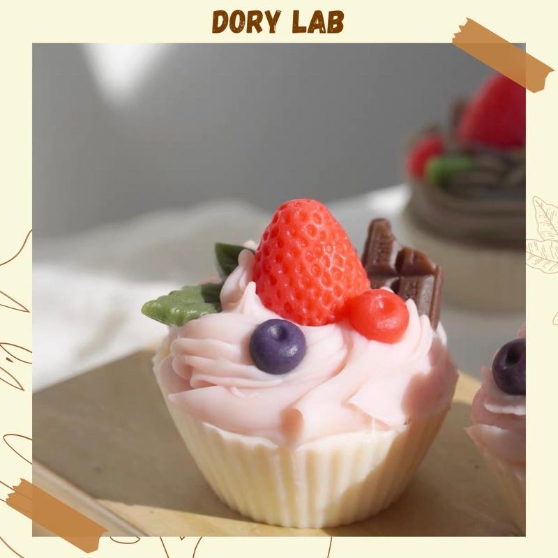 Nến Thơm Bánh Cupcake Dâu Tây Handmade, Phụ Kiện Decor - Dory Lab