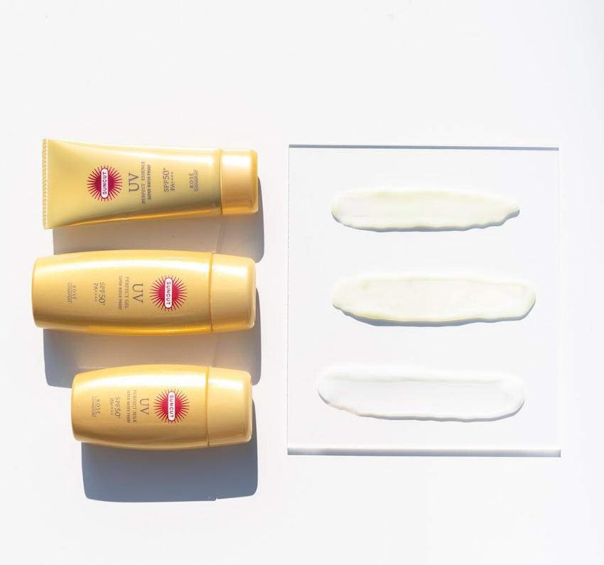 Kem Chống Nắng Kosé Suncut UV Essence Super Water Proof
