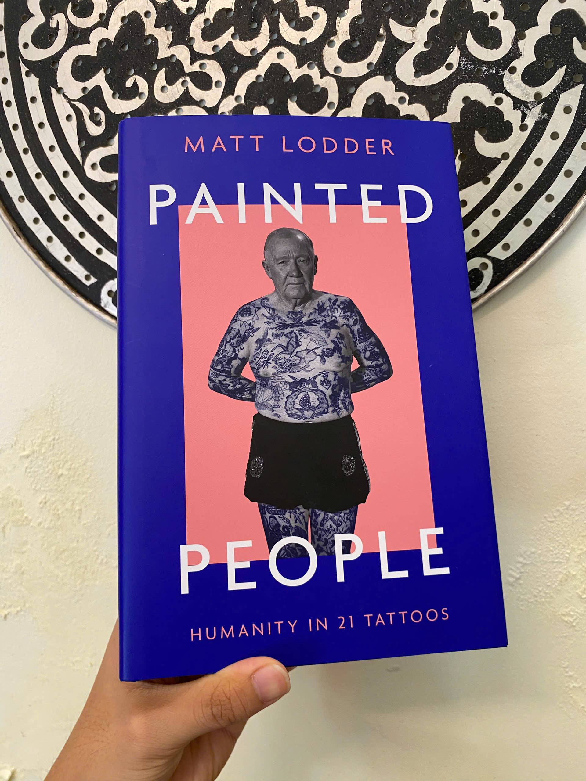 Sách - Painted People: Humanity in 21 Tattoos by Matt Lodder