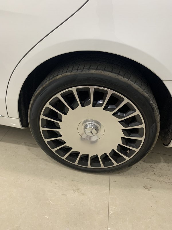 Logo chụp mâm, ốp lazang bánh xe ô tô dùng cho xe Mercedes và Maybach đường kính ngoài 65mm, chân cài 65mm, cao 50mm - TY-65