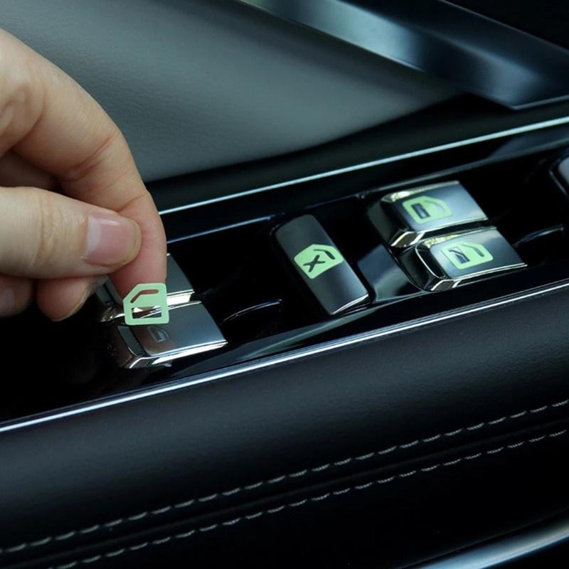 Miếng Dán Phản Quang Trên Nút Bấm Tappi Cửa, Tấm Dán Cụm Công Tắc Nâng Hạ Kính - MVN AUTO