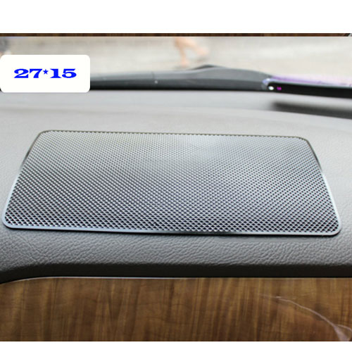 Miếng Lót Chống Trượt Trên Ô Tô 18 x 12 Cm