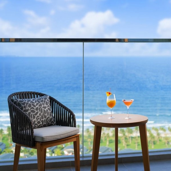 Gói Villa 02 Phòng Ngủ Movenpick Cam Ranh Resort 5* Nha Trang - Hướng Biển, Buffet Sáng, Công Viên Nước, Thưởng Thức Chocolate, Nhiều Hoạt Động Hấp Dẫn, Dành Cho 04 Người Lớn
