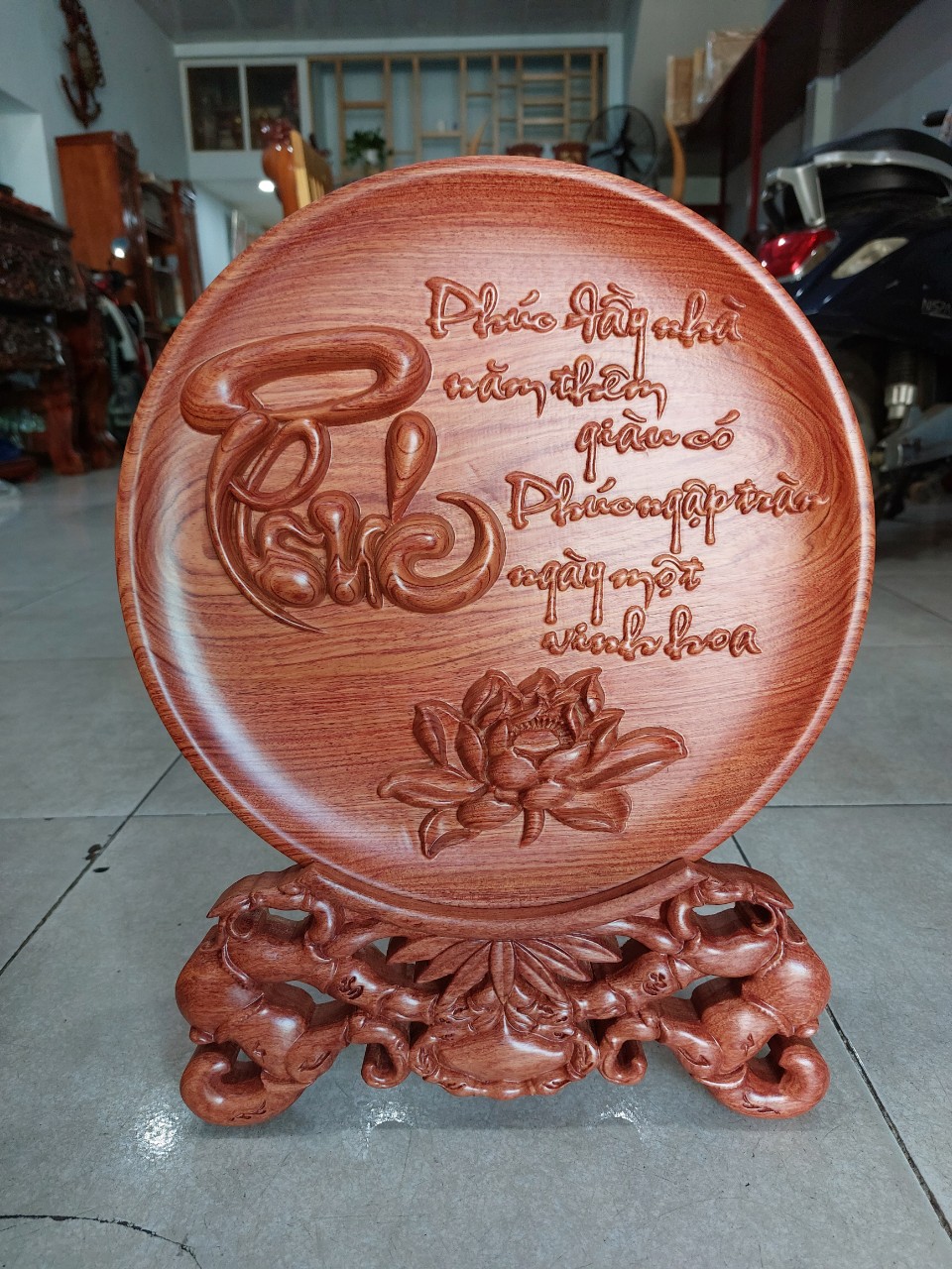 Đĩa trang trí gỗ hương D03 - Đồ Gỗ Mạnh Hùng