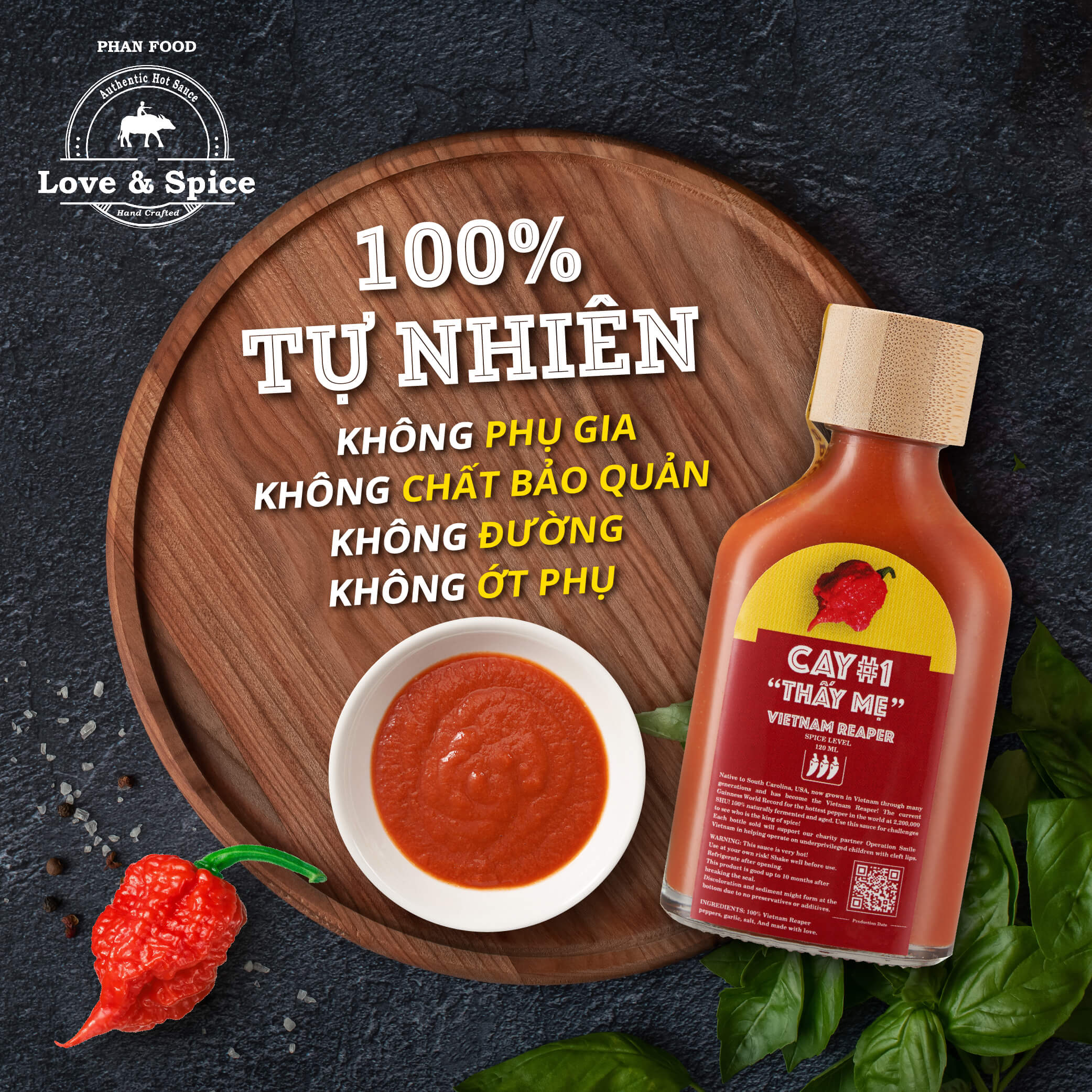 Set 3 chai tương ớt siêu cay Love & Spice ba cấp độ - CAY QUÁ ĐÃ x CAY NHƯ QUỶ x CAY THẤY MẸ chai 120ml x 3