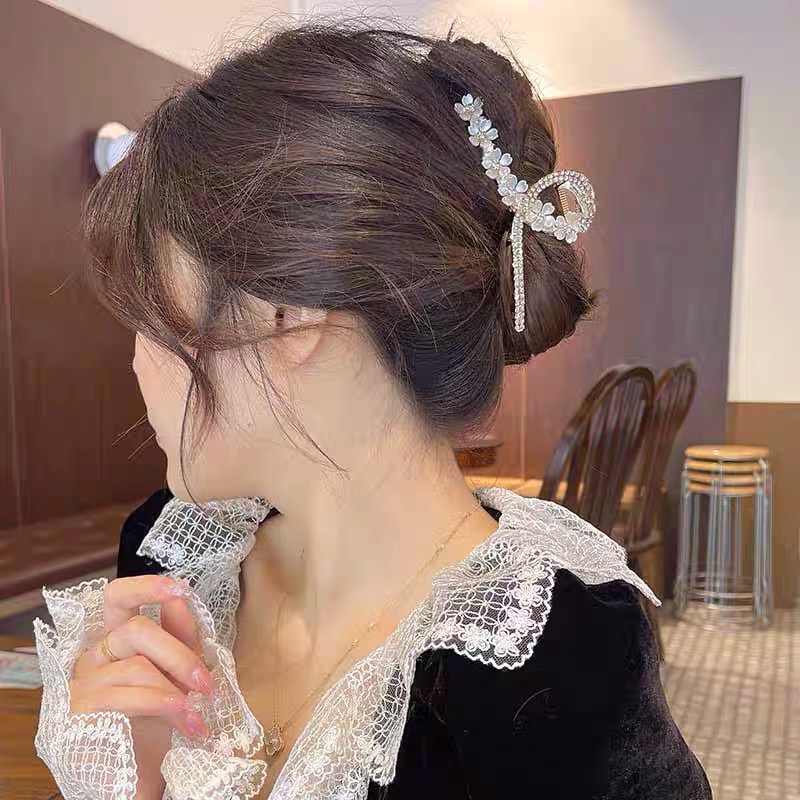 Kẹp càng cua đính hoa tiểu thư kẹp gắp tóc hàn quốc