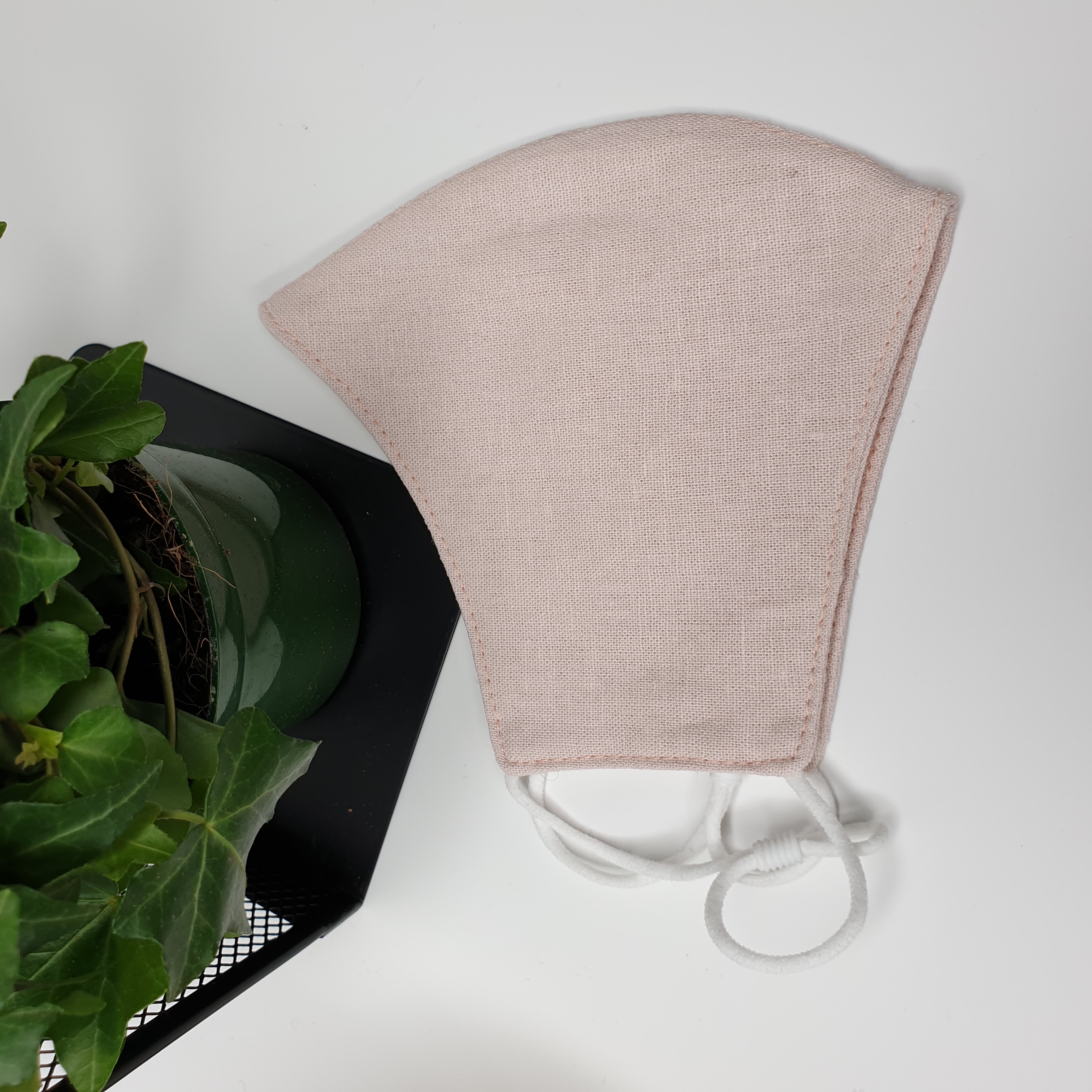 Khẩu trang thêu tay vải linen JL179