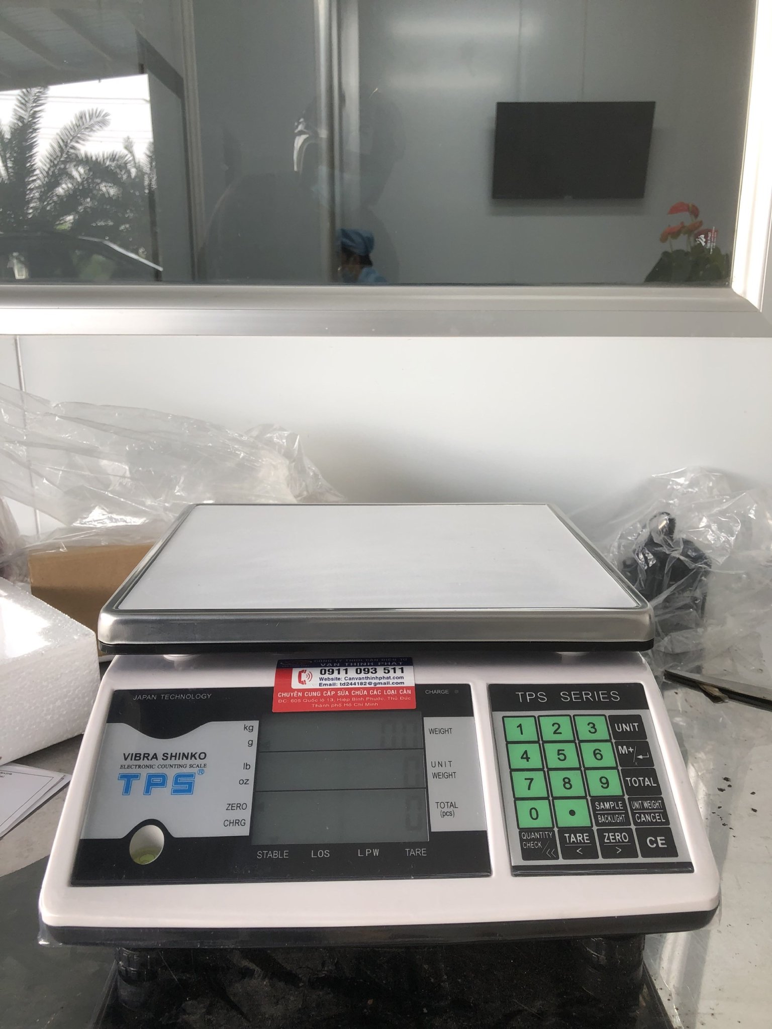 Cân Điện Tử VIBRA SHIKO TPS C 15 KG 0.5 G