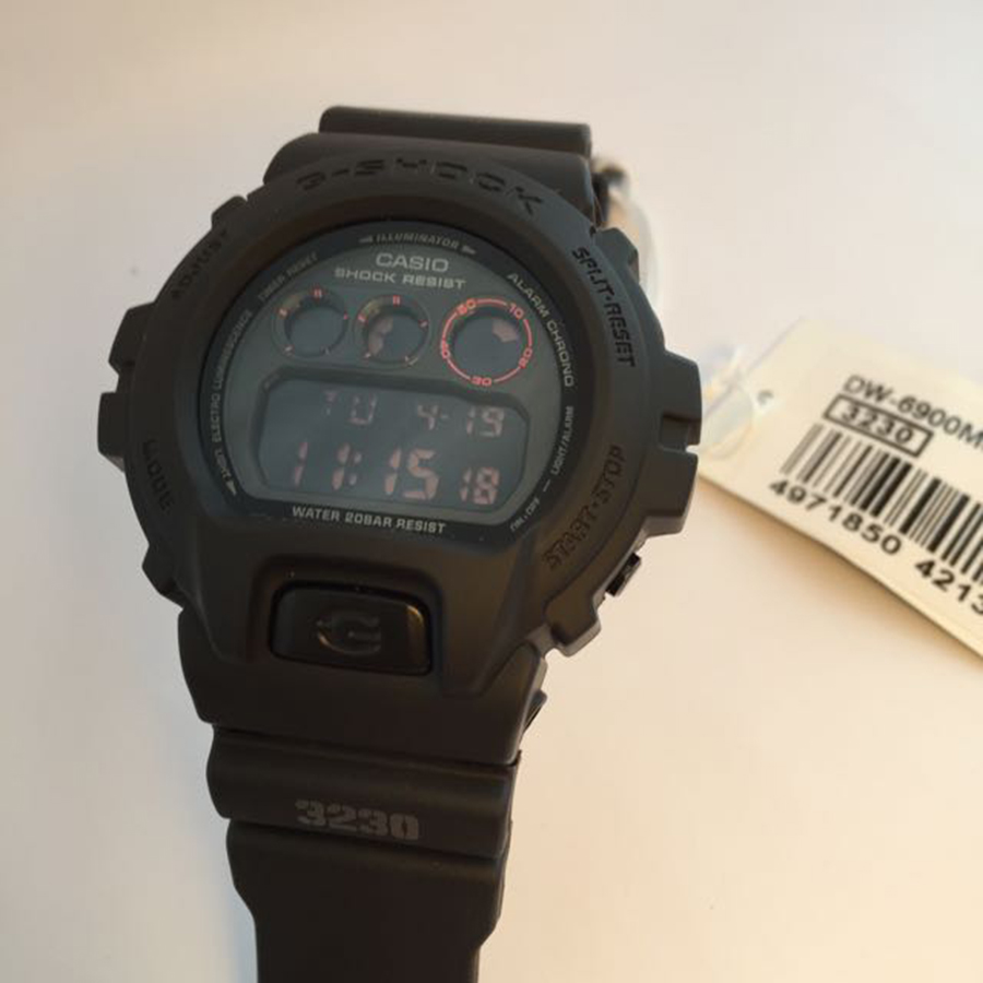 Đồng hồ nam dây nhựa Casio G-SHOCK DW-6900MS-1DR