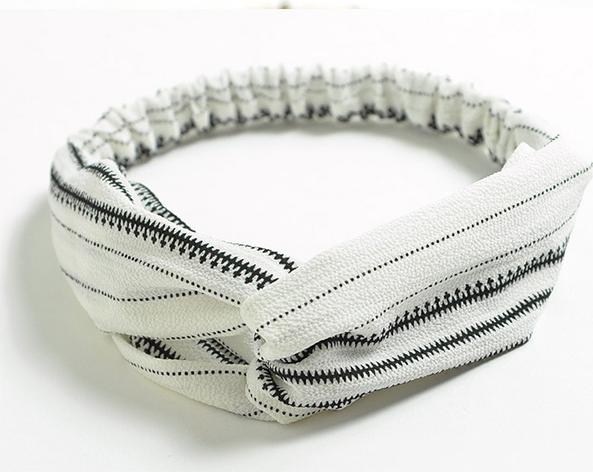 Băng đô Turban - TB45 kẻ đen nền trắng sữa