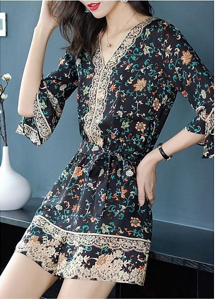 Jumsuit Hoa Cổ V Phối Ren