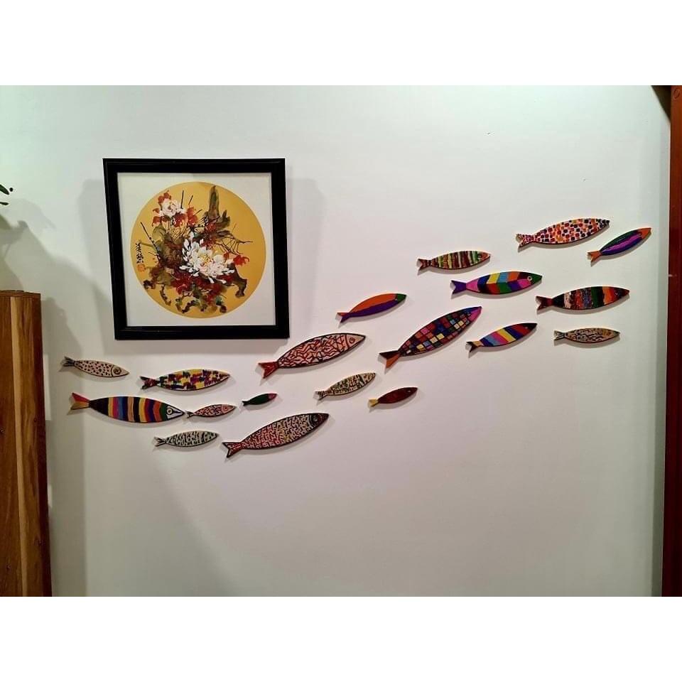Set 20 con Cá Gỗ Tô Mầu Cho bé 9cm kèm màu tô và cọ
