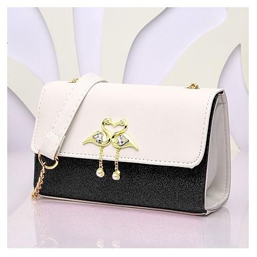 Túi Đeo Chéo Đính Thiên Nga Màu Đen