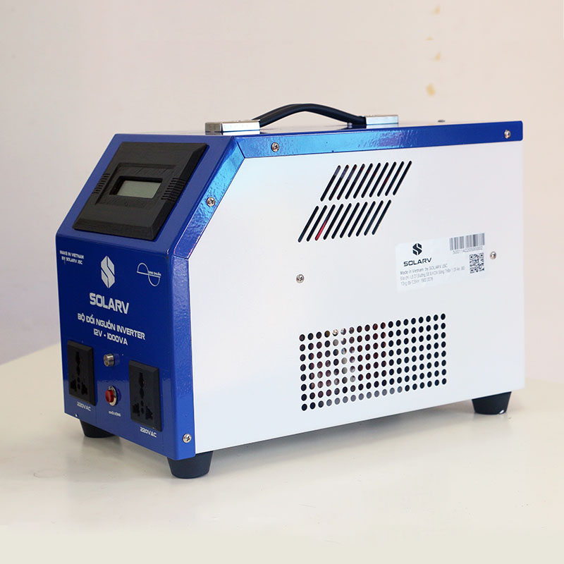 Bộ Đổi Nguồn / Kích Điện Sine 1000VA có sạc lưới, màu xanh dương SolarV