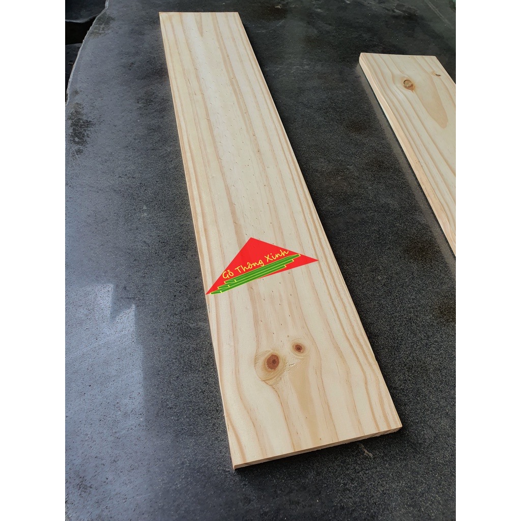 Gỗ thông tấm rộng 15cm,dày 2cm, dài 70cm được bào láng 4 mặt thích hợp làm kệ, đóng chuồng thú cưng,tủ, decorde...
