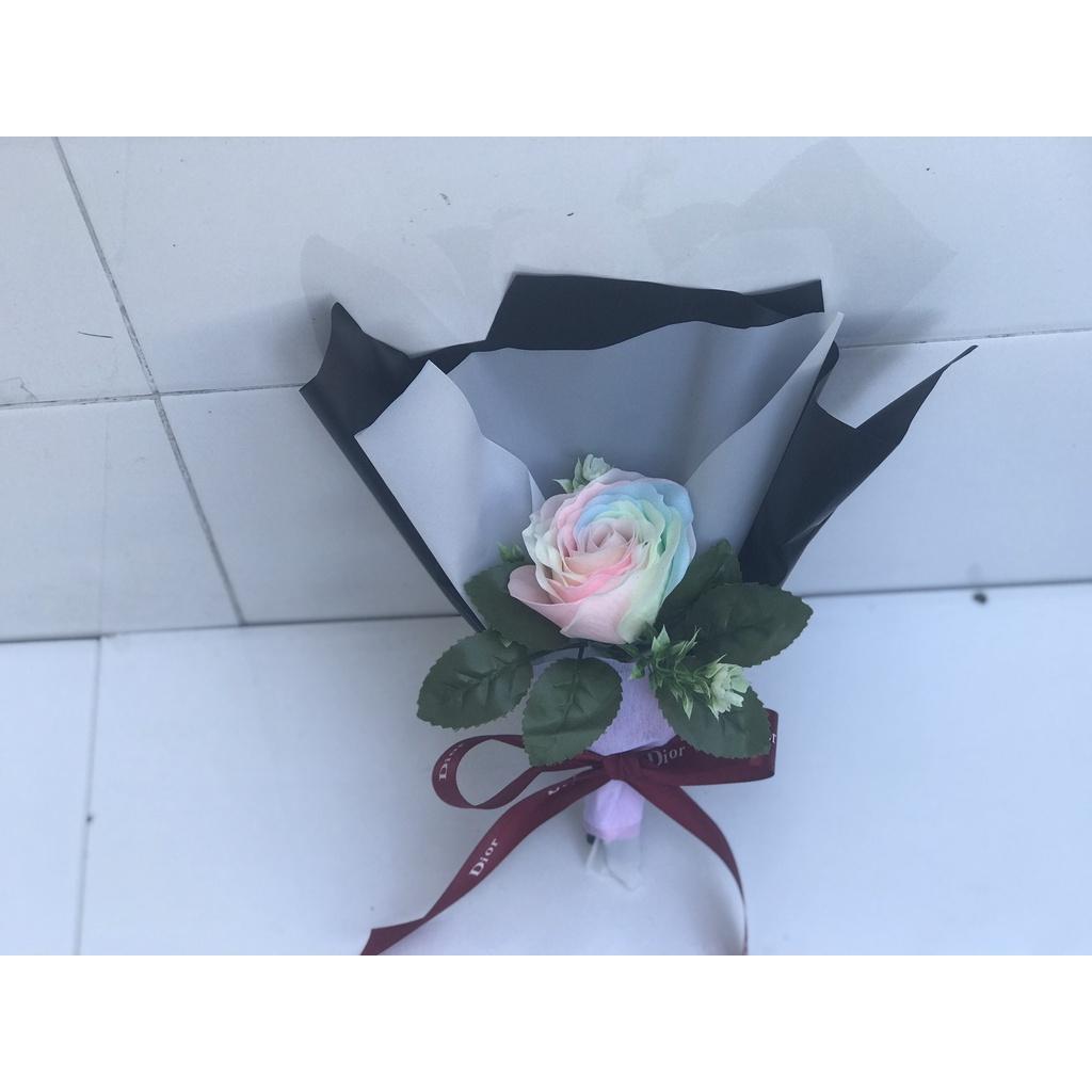 Hoa hồng sáp ngũ sắc bó 1 bông tặng túi sang trọng