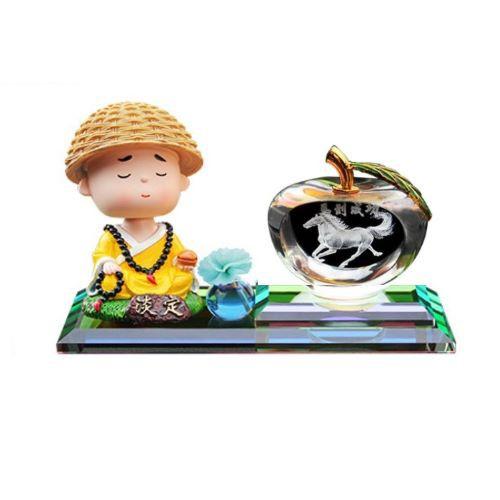 TƯỢNG NƯỚC HOA CHÚ TIỂU & QUẢ CẦU PHA LÊ