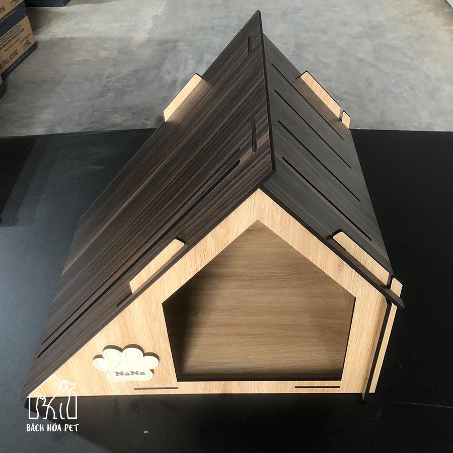 Nhà ở cho chó mèo BHP2 hình tam giác, chuồng pet làm bằng gỗ cao cấp cực dễ thương (tặng bảng tên theo yêu cầu)