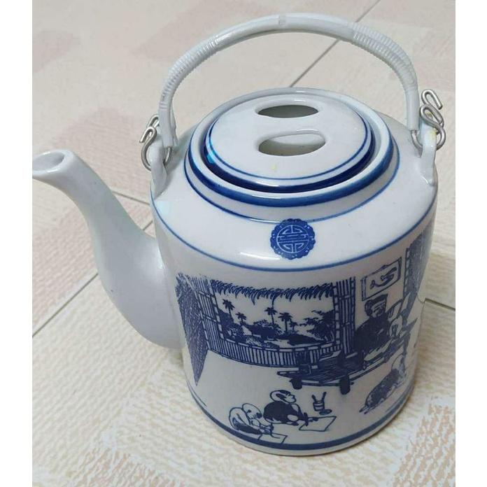 Bộ ủ ấm bằng nhựa giả mây + ấm tích bát tràng