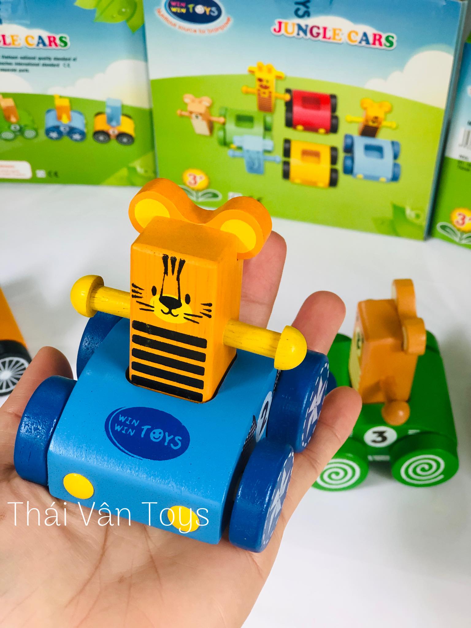Bộ 4 Xe Đua Rừng Xanh Ngộ Nghĩnh Vui Nhộn - Đồ chơi gỗ Việt Nam