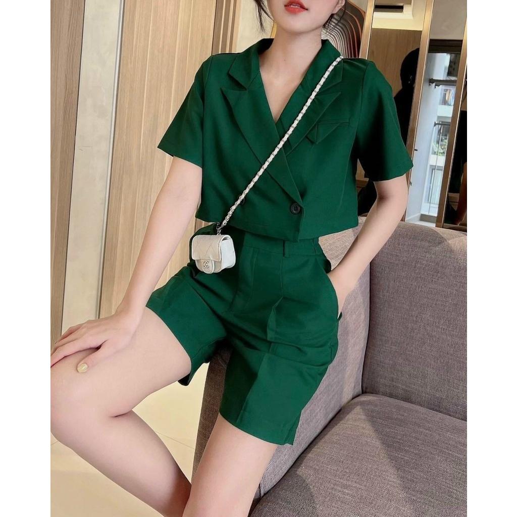 Sét bộ đồ nữ áo vest croptop phối quần lửng đa màu sắc thích hợp dạo phố, đi biển
