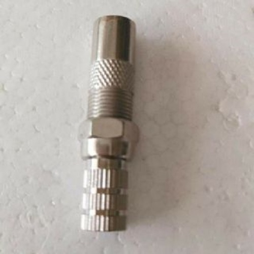 Đầu  rắc ti vi thẳng và vuông