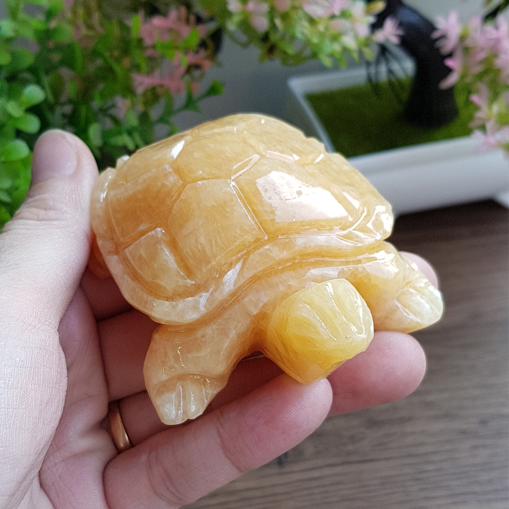 Cụ Rùa vàng bằng đá thạch anh thiên nhiên size 8cm - tặng kèm 10 xu vàng mini may mắn