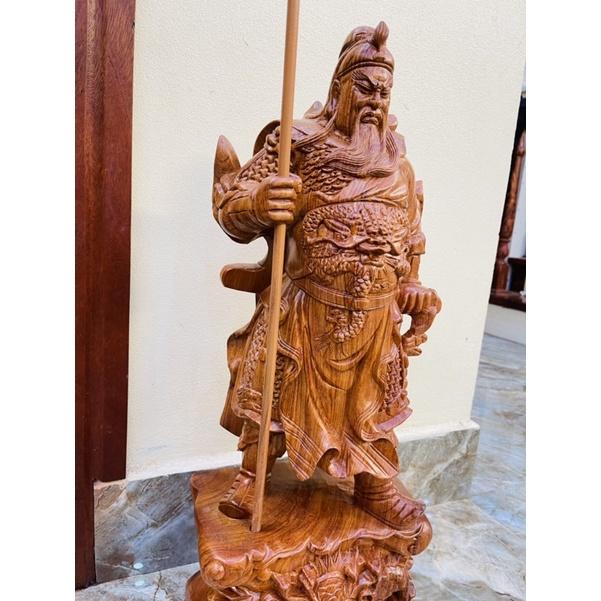 Tượng quan công gỗ hương cao 40cm