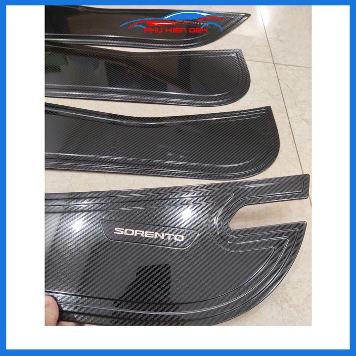 Ốp tapli Sorento 2021-2022 vân cacbon chống xước va đập khi mở cửa và làm đẹp xe