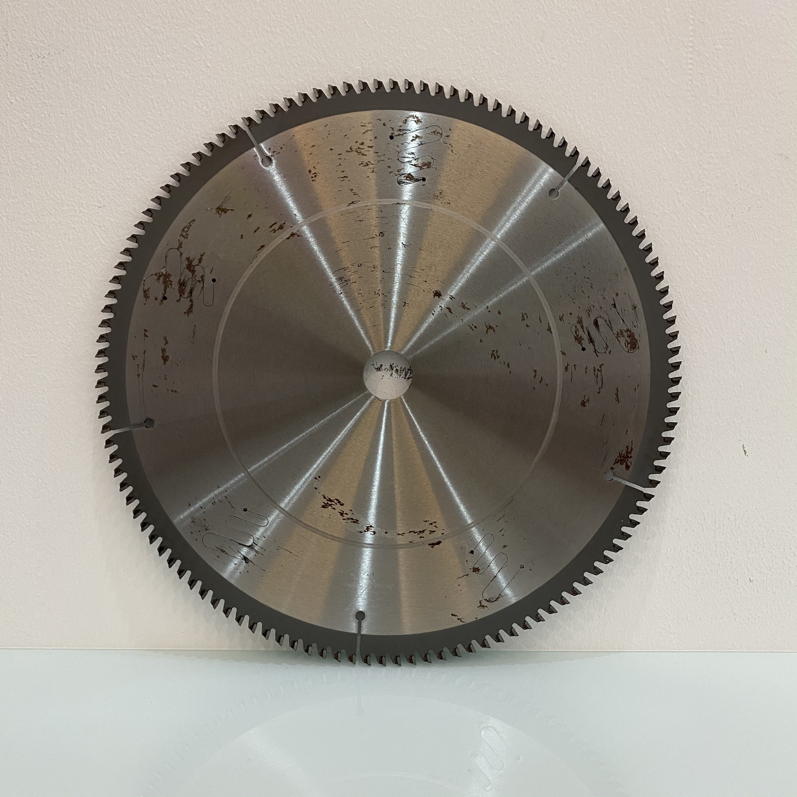 LƯỠI CẮT NHÔM 120 RĂNG đường kính phi Ø 355mm KYNKO MGG355120N