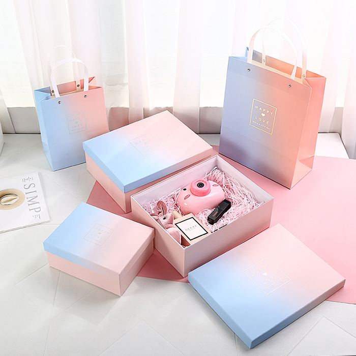 Hộp đựng quà hình chữ nhật kèm túi 2 màu Hộp đựng quà hình chữ nhật kèm túi 2 màu