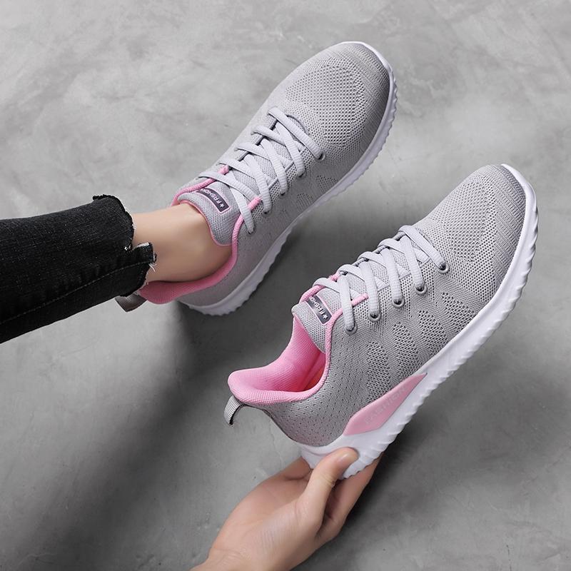 2020 Fashion women outdoor soft running sneakers casual sport shoes