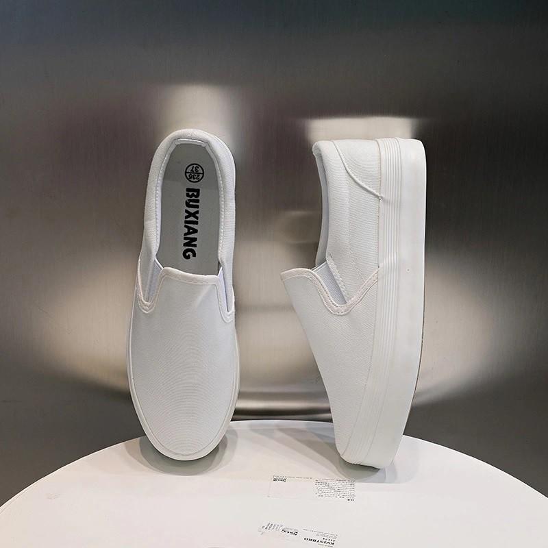 Slip on vải nữ - Giày lười vải nữ đế bánh mì - Vải thô màu trắng, đen đế trắng và đen full - Mã SP F362