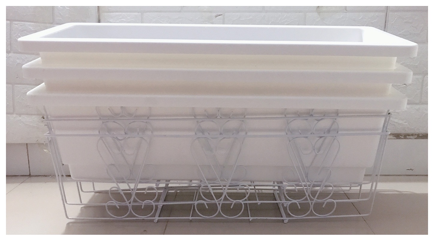 3 Giỏ Sắt Treo Chậu Hoa Ban Công Hình Chữ Nhật KT 64x21x18Cm - Màu Trắng