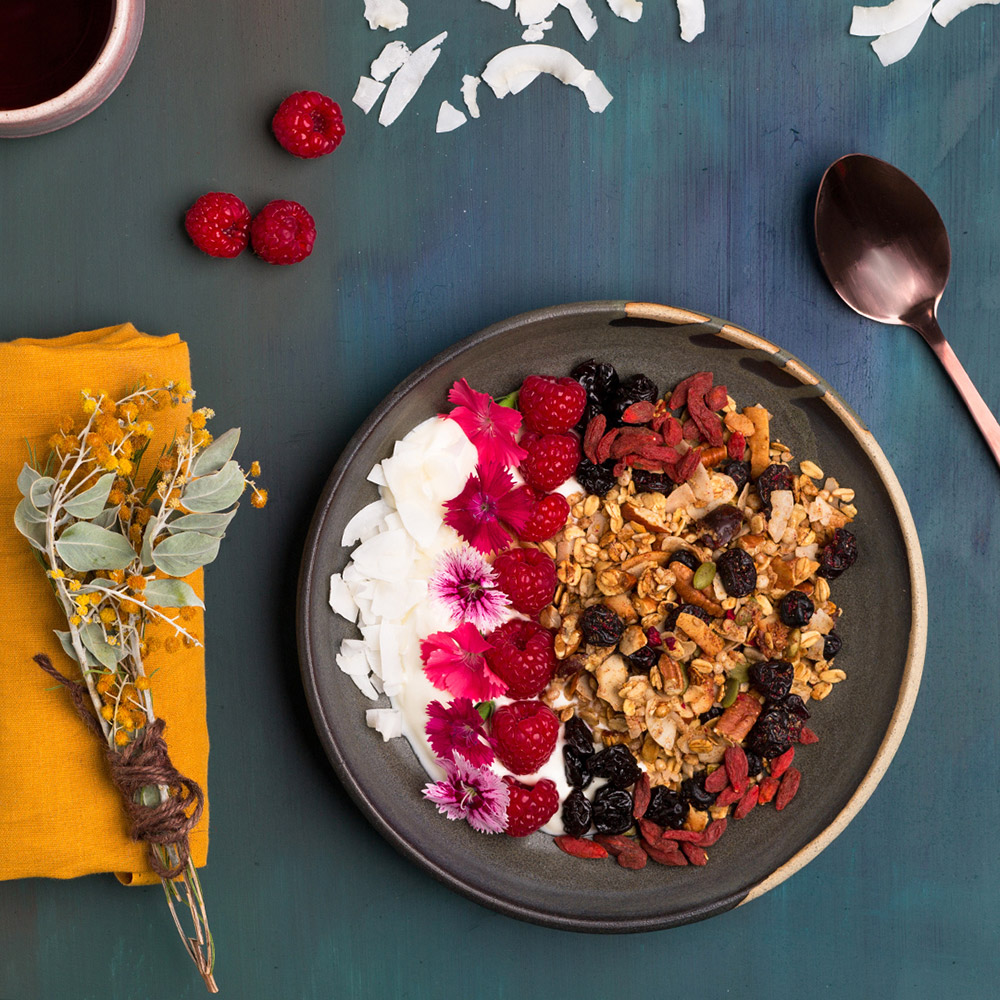 [Chính hãng] Gói Ngũ cốc Brookfarm Wild Berry Granola, mận rừng nhiệt đới Davidson - Gói 300g