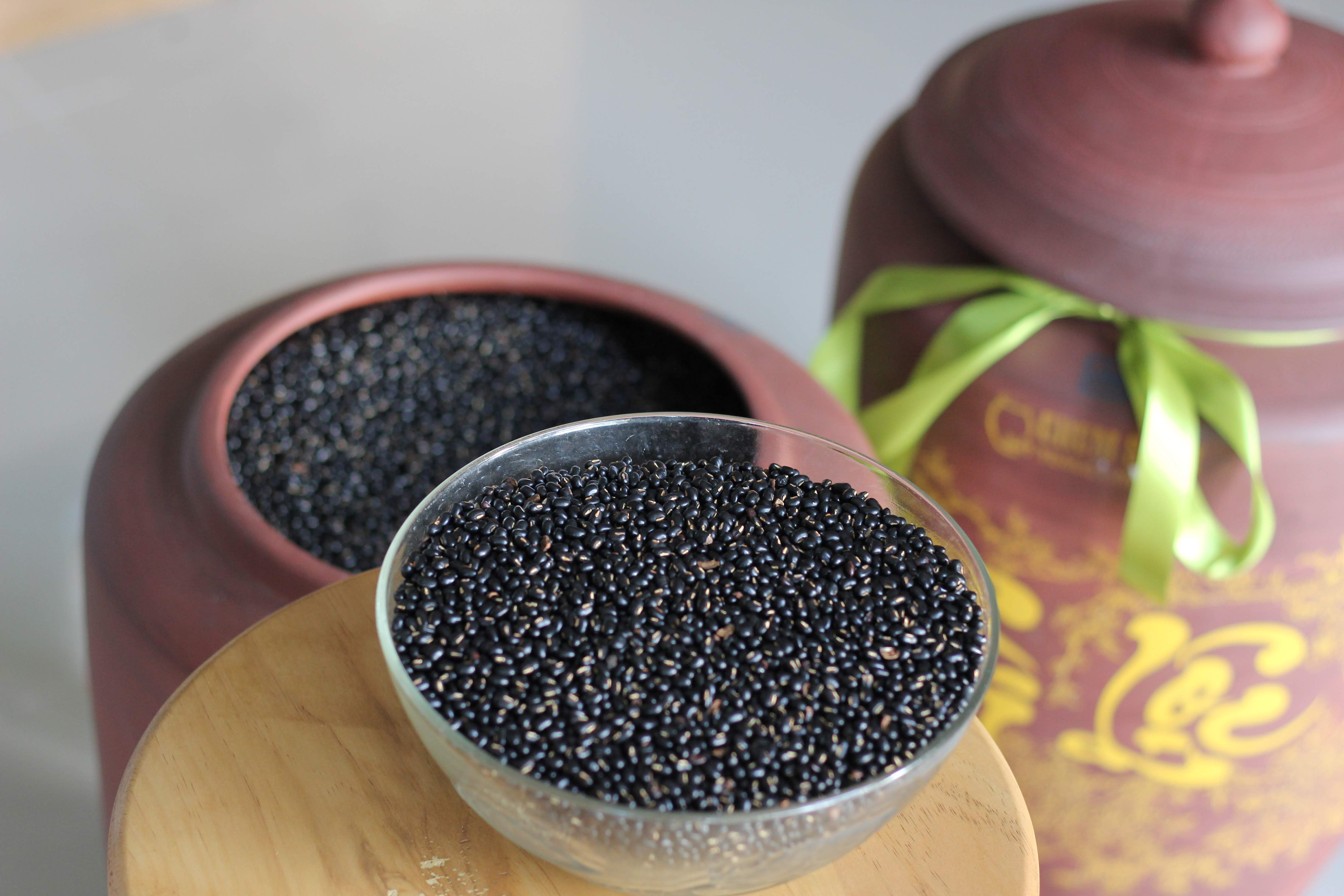 Đậu Đen Xanh Lòng Rang Mộc_Cỏ Ngọt- Hà Thủ Ô 1KG  Có Túi Lọc
