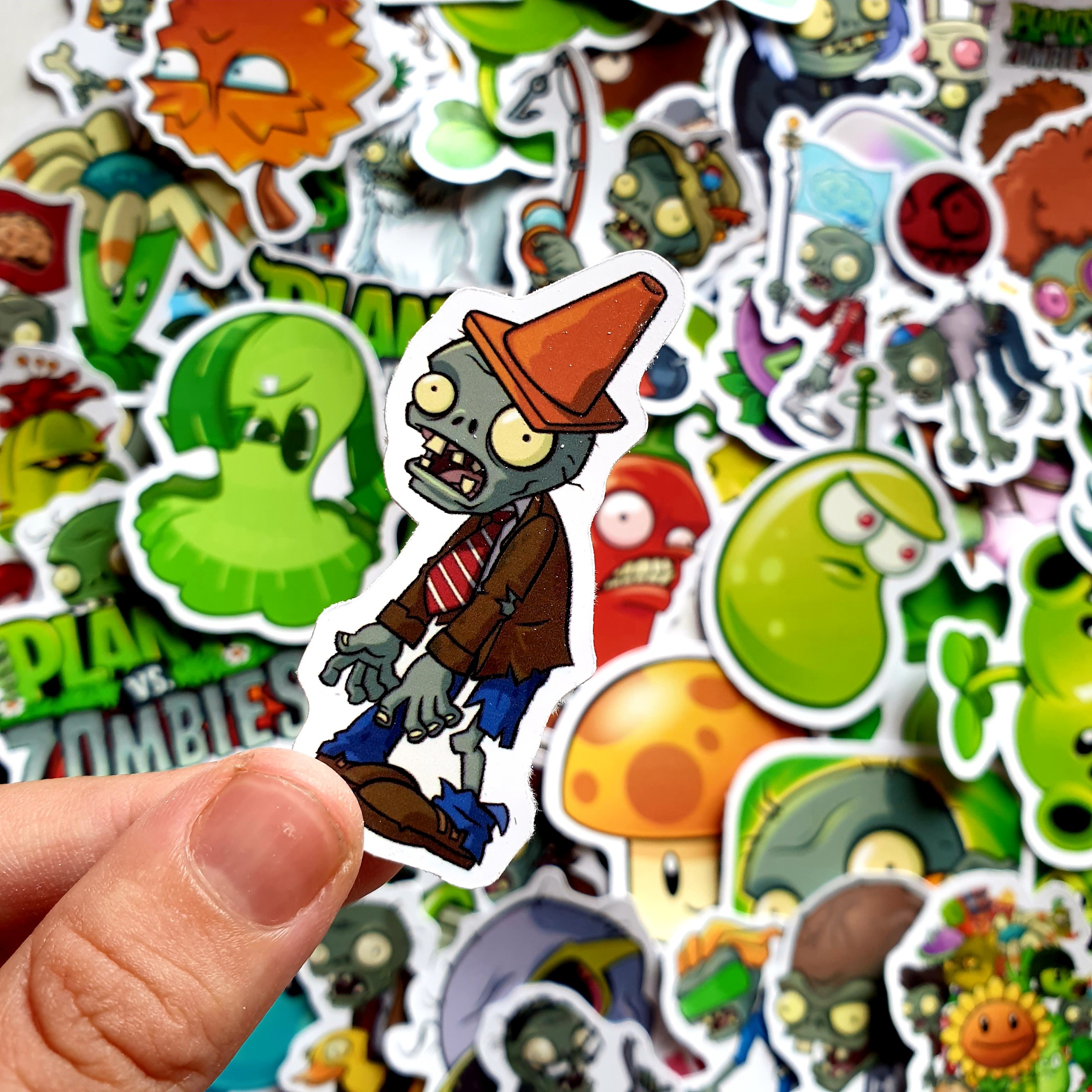 Sticker zombie 2 decal dán laptop , điện thoại hình dán trang trí, ván trượt, bình nước, mũ bảo hiểm