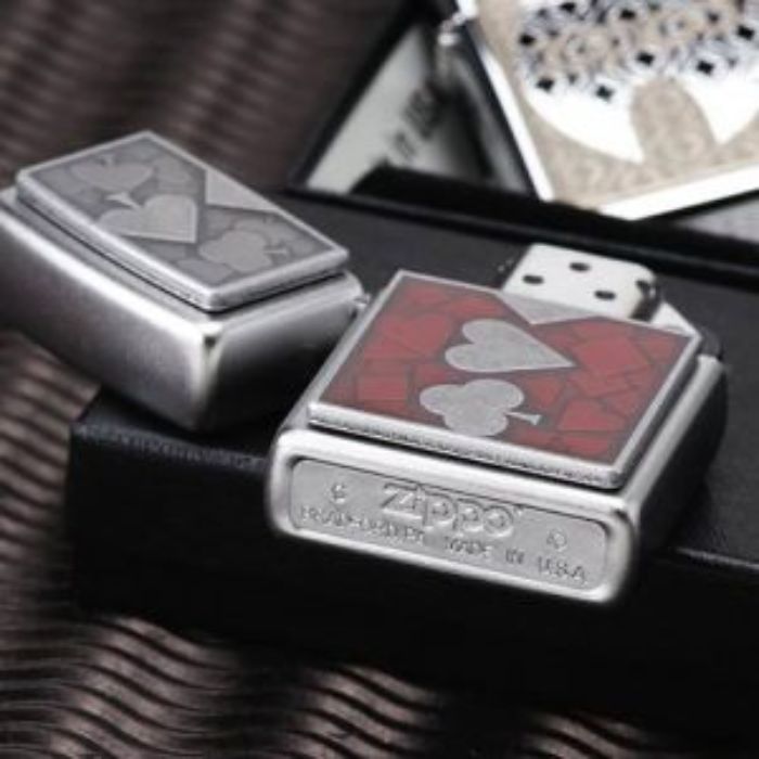 Bật Lửa Zippo 4 Card Suits Chính Hãng Usa