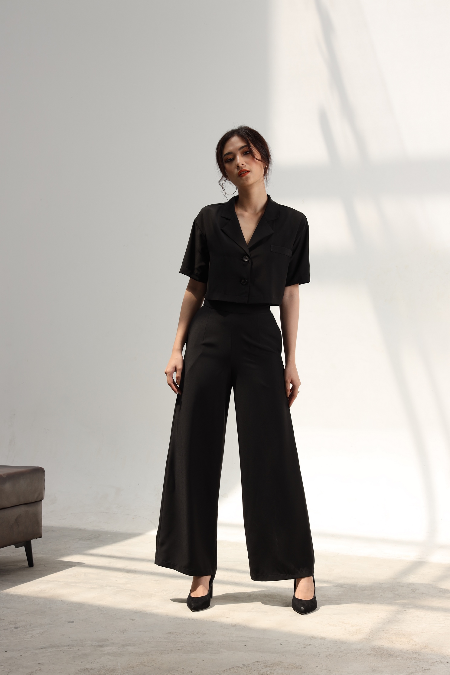 Set áo vest croptop quần dài ống rộng lưng thun cá tính