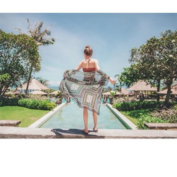 Bikini Áo Tắm Cổ Tròn Buộc Sau Hottrend 2021 Sang Chảnh Xịn Đẹp Sexy