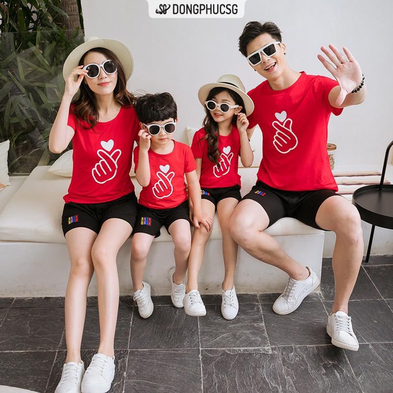 Áo thun gia đình màu đỏ bắn tim GD402D thun cotton dày dặn DONGPHUCSG