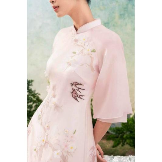 Áo dài tơ óng 4 tà cao cấp.đẹp sang chảnh mềm mại đính kết nổi ảnh thất 100%