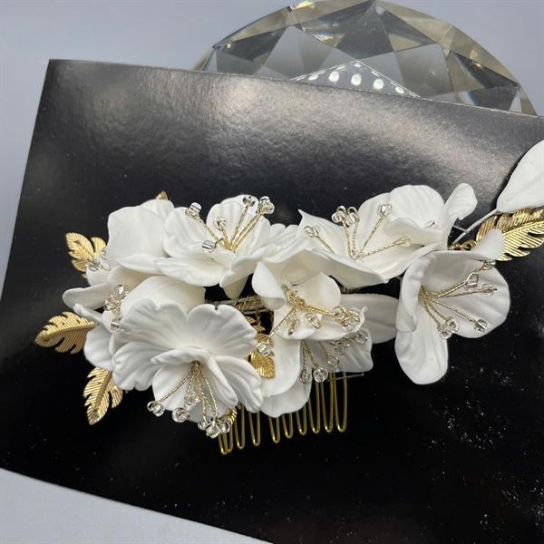 Cài tóc cô dâu hoa đất sét trắng có sẵn xược cài mã 002 - 15cm