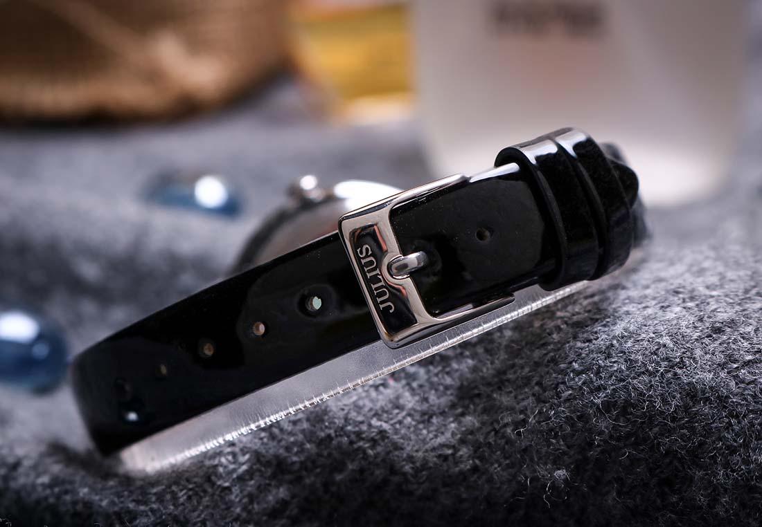 Đồng Hồ Nữ Julius JA-826