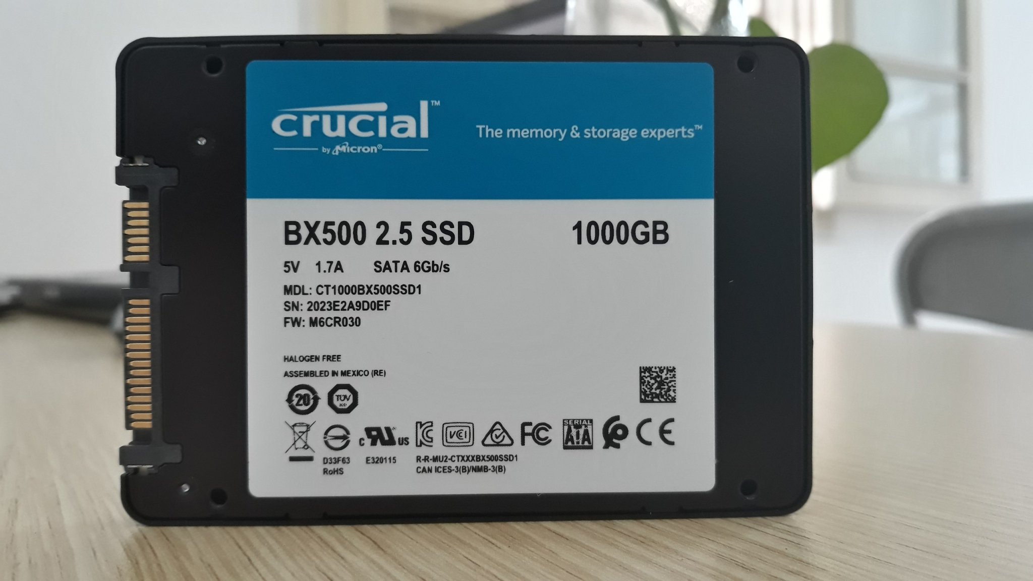 Ổ cứng SSD Crucial BX500 3D NAND 2.5-Inch SATA III 1TB CT1000BX500SSD1 - HÀNG CHÍNH HÃNG