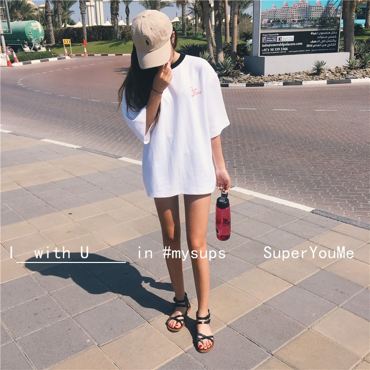 Áo thun form rộng phong cách hiphop so swag