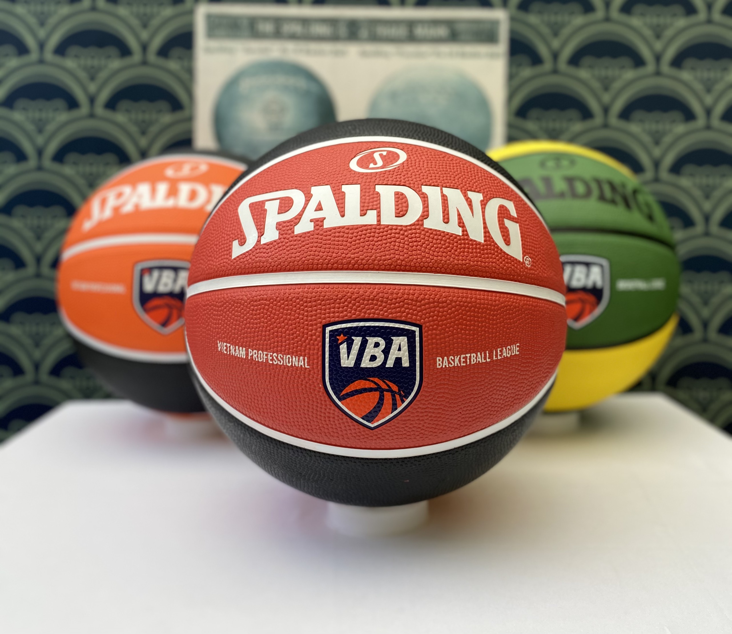 Bóng rổ Spalding SAIGON HEAT VBA (2021) size7 cao su Giải bóng rổ các câu lạc bộ chuyên nghiệp Việt Nam