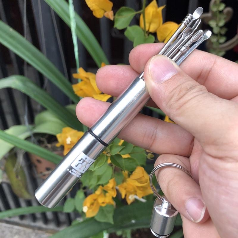 Bộ vệ sinh ráy tai inox Đức gồm 6 và hộp đựng, treo móc khoá xe dễ dùng