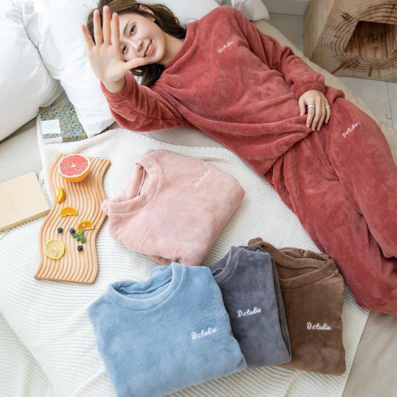 Bộ Nỉ Nhung Dài Tay, Bộ Quần Áo Lông Studio, Bộ Mặc Nhà Quảng Châu Vintage
